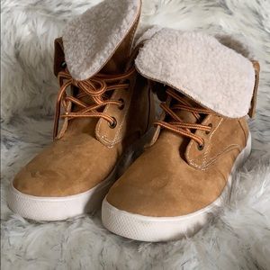 Fleece Lined Boots